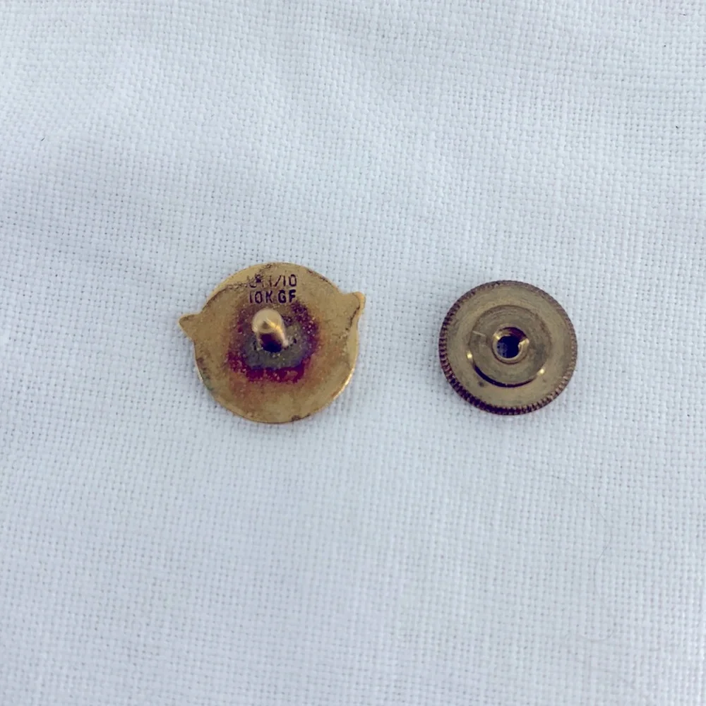 Boeing 5yr Heritage Totem Service Pin. - Picture 2 of 2